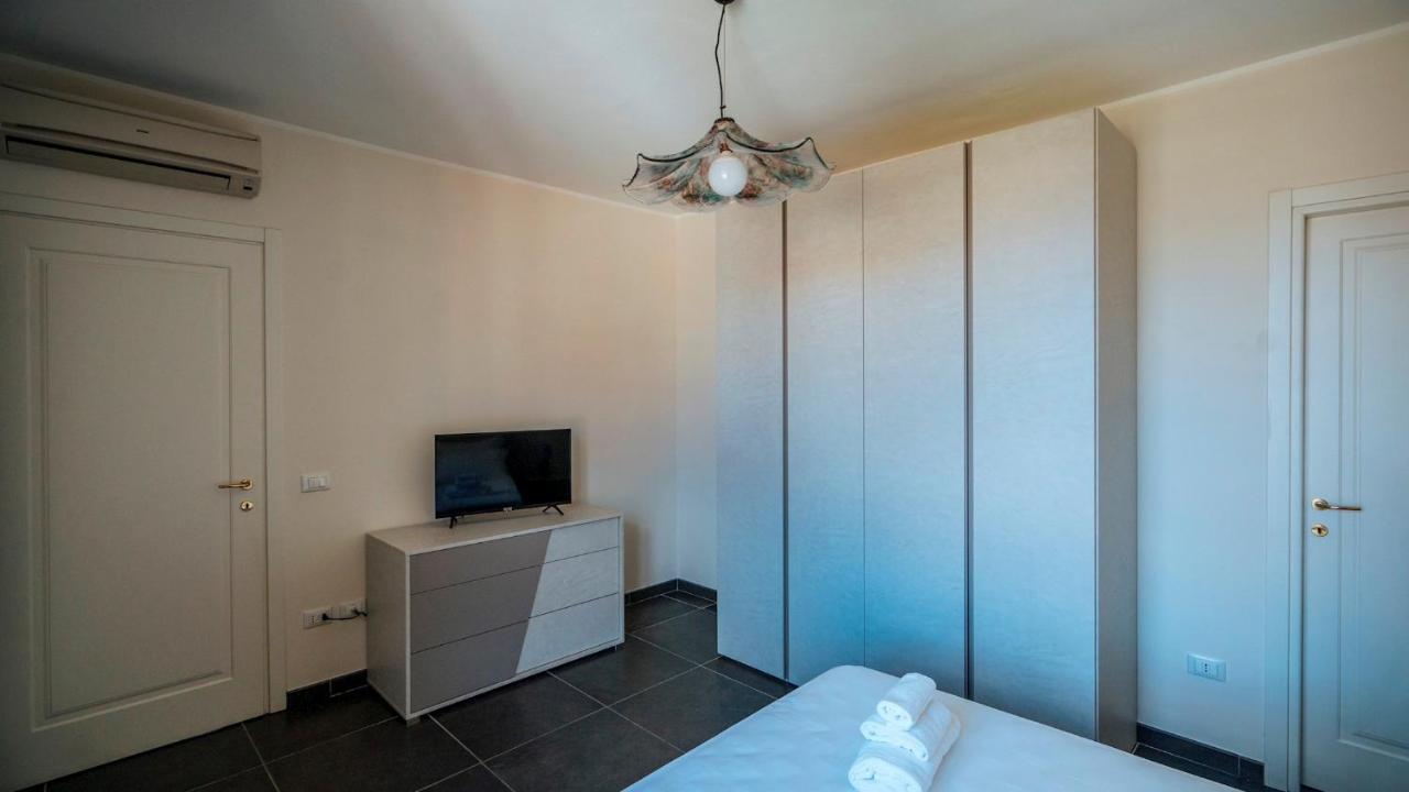 Dei Mille 31 B Apartment อัลเบงกา ภายนอก รูปภาพ
