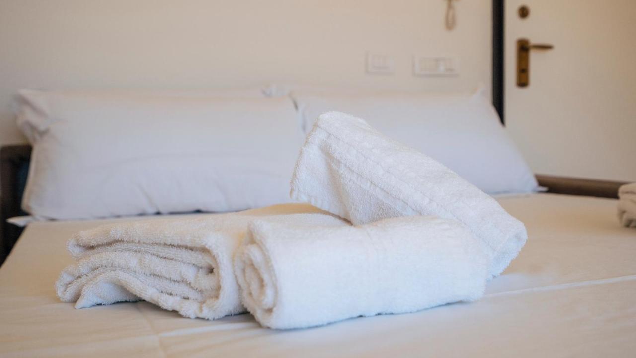 Dei Mille 31 B Apartment อัลเบงกา ภายนอก รูปภาพ