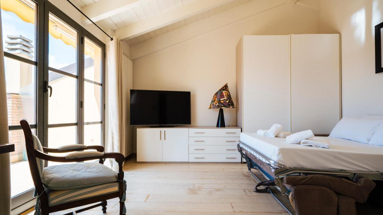 Dei Mille 31 B Apartment อัลเบงกา ภายนอก รูปภาพ