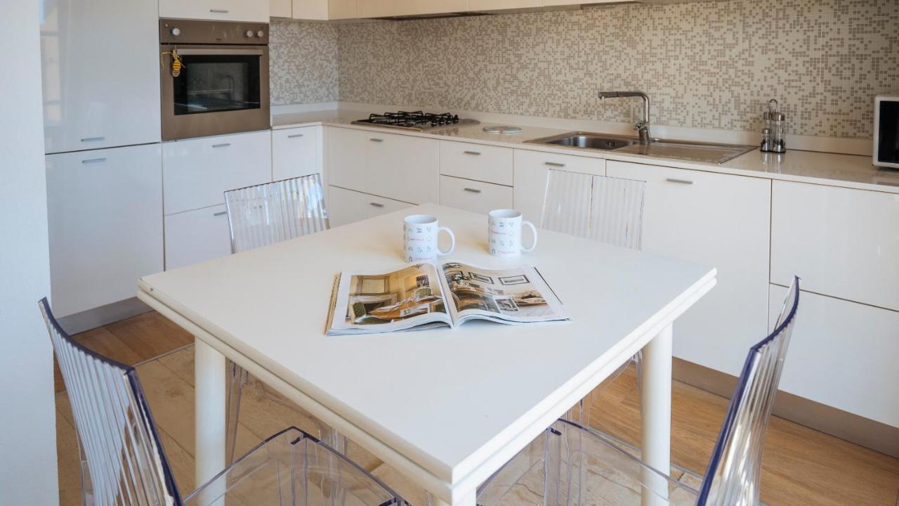 Dei Mille 31 B Apartment อัลเบงกา ภายนอก รูปภาพ